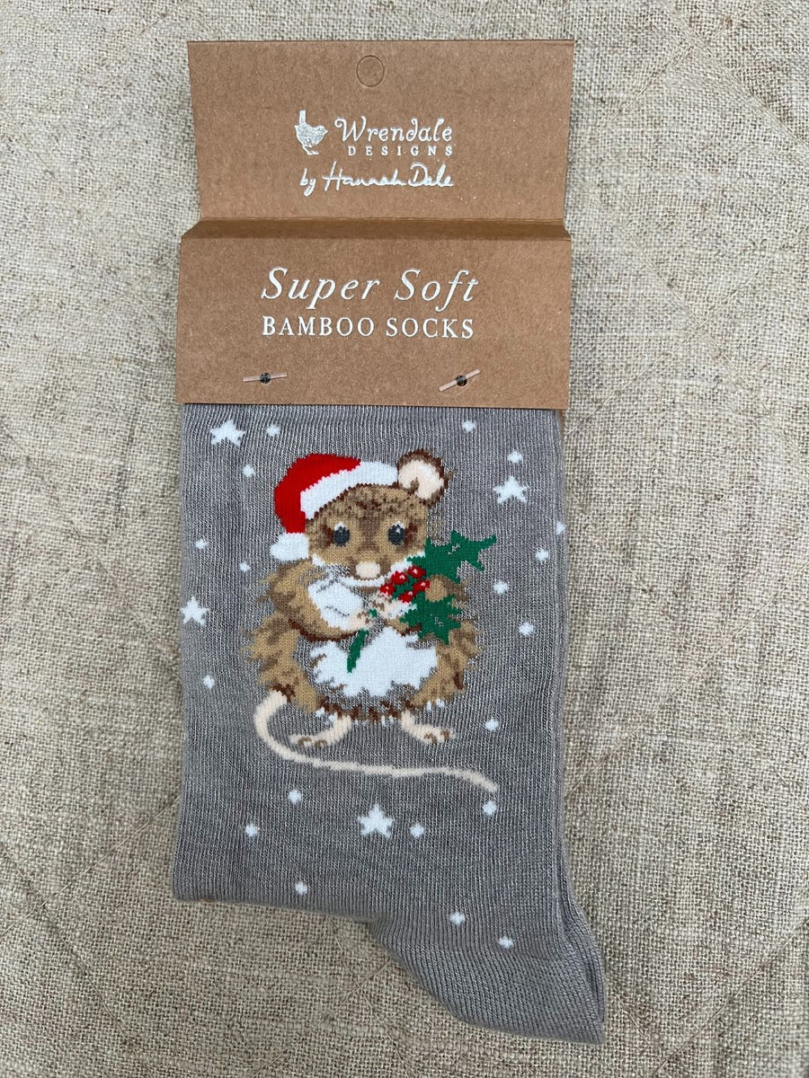 Weihnachtliche Maus Socken von Wrendale Designs