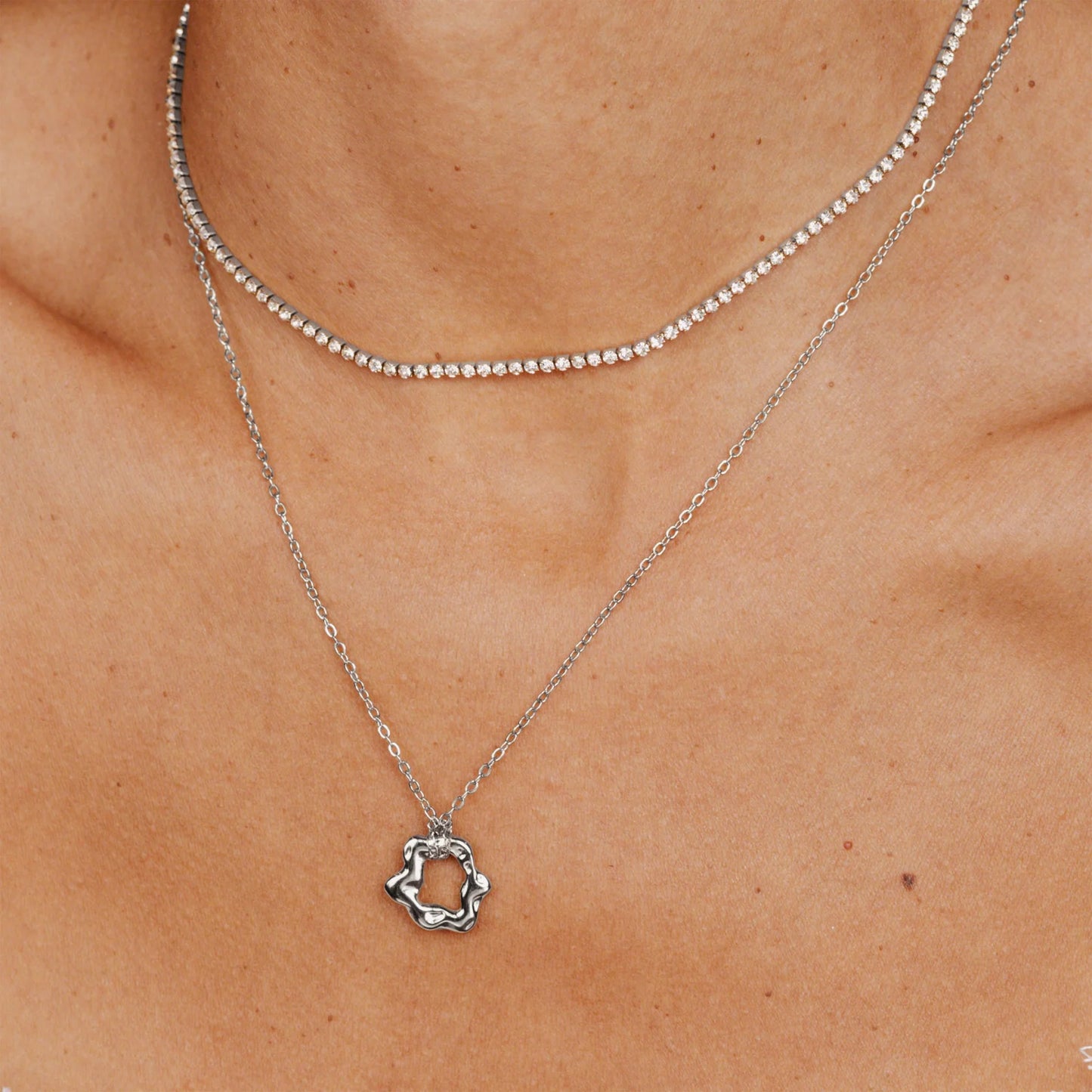 Melting Donut Necklace Silber