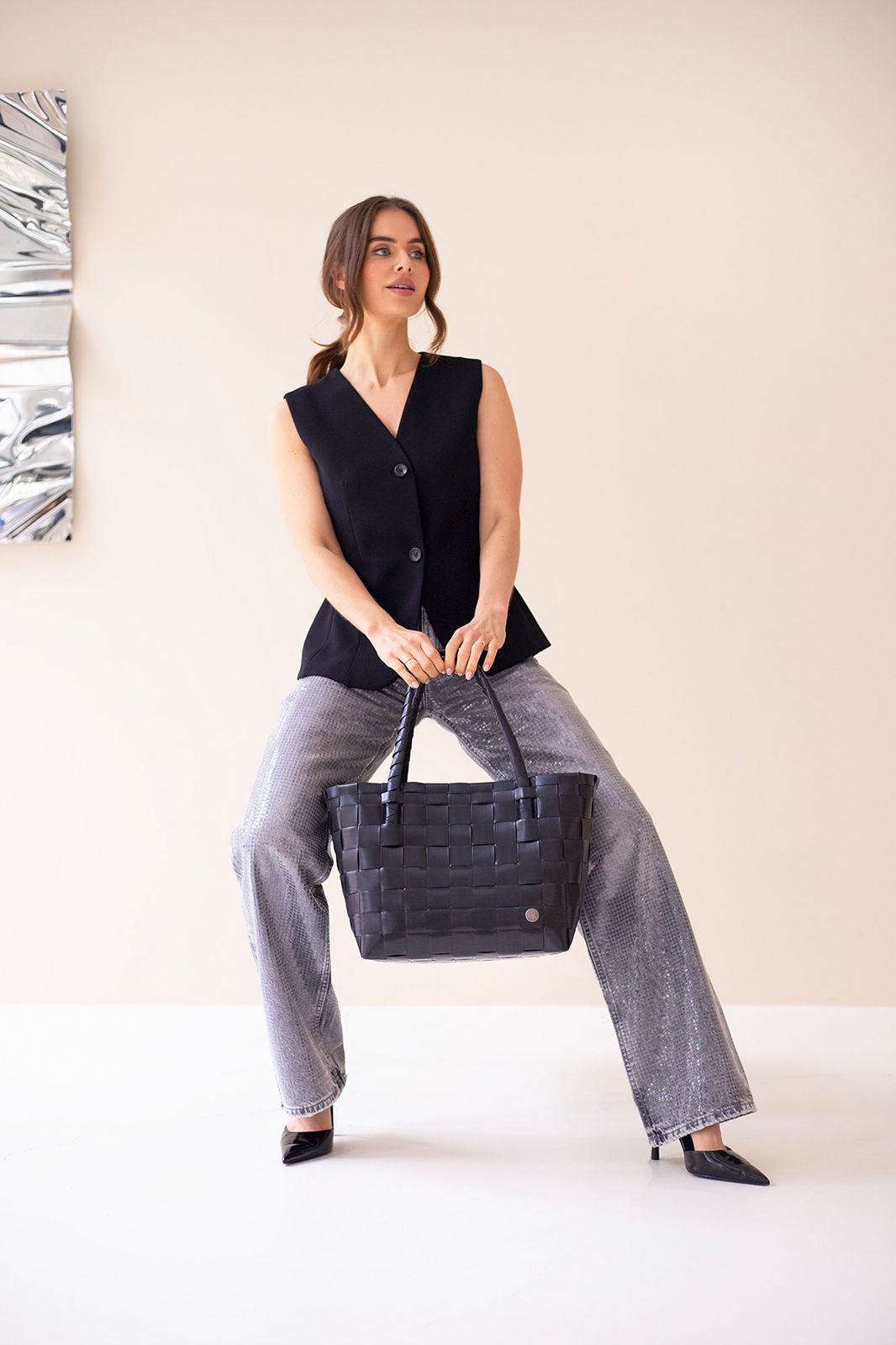 Handed By Paris Shopper, black size S